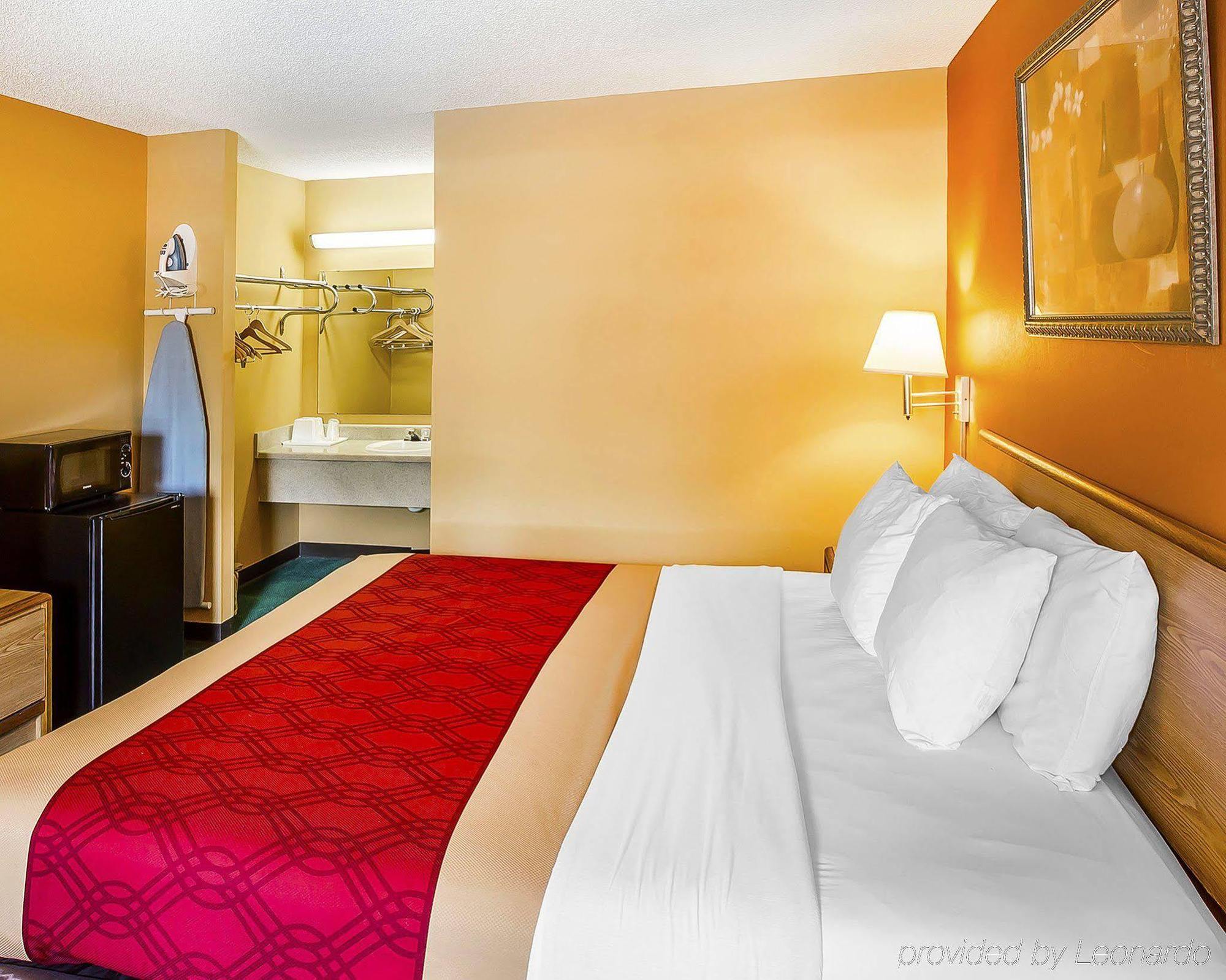 Econo Lodge Кингсленд Экстерьер фото